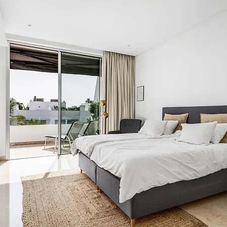 Apartmanhotel Casa Sunset - La Finca De Marbella